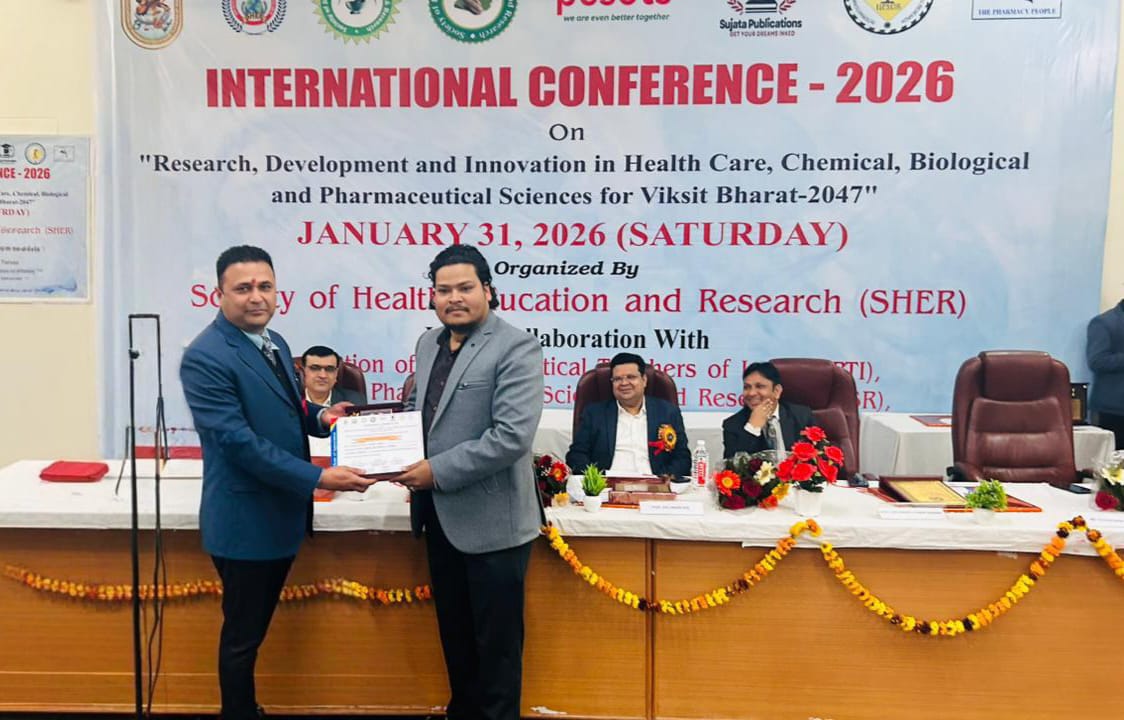 उत्कृष्ट शोध कार्यों पर राजीव एकेडमी फॉर फार्मेसी के दो प्राध्यापक सम्मानित