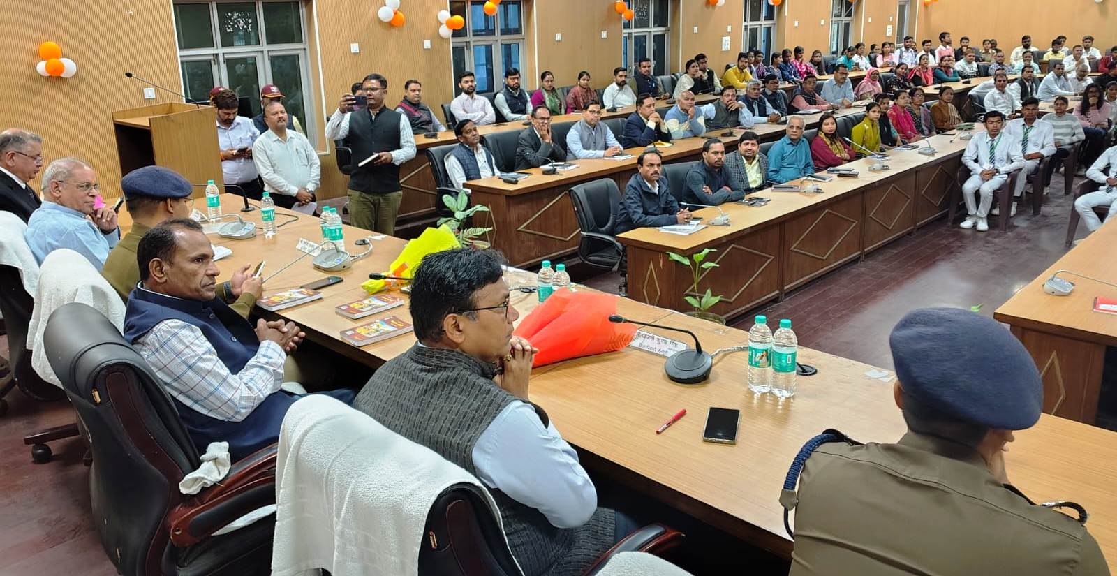 खुराफात करे और मजे काटे, यह ईश्वरीय व्यवस्था में नहीं, ईश्वरीय व्यवस्था को भूलने के कारण ही झेलनी पड़ती हैं परेशानियां-अपर मुख्य सचिव समाज कल्याण