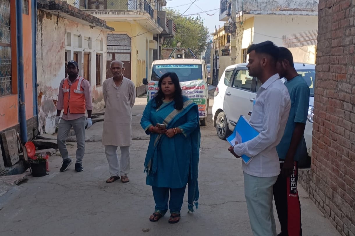 स्वच्छ सर्वेक्षण अभियान के तहत नगर में चला स्वच्छता अभियान