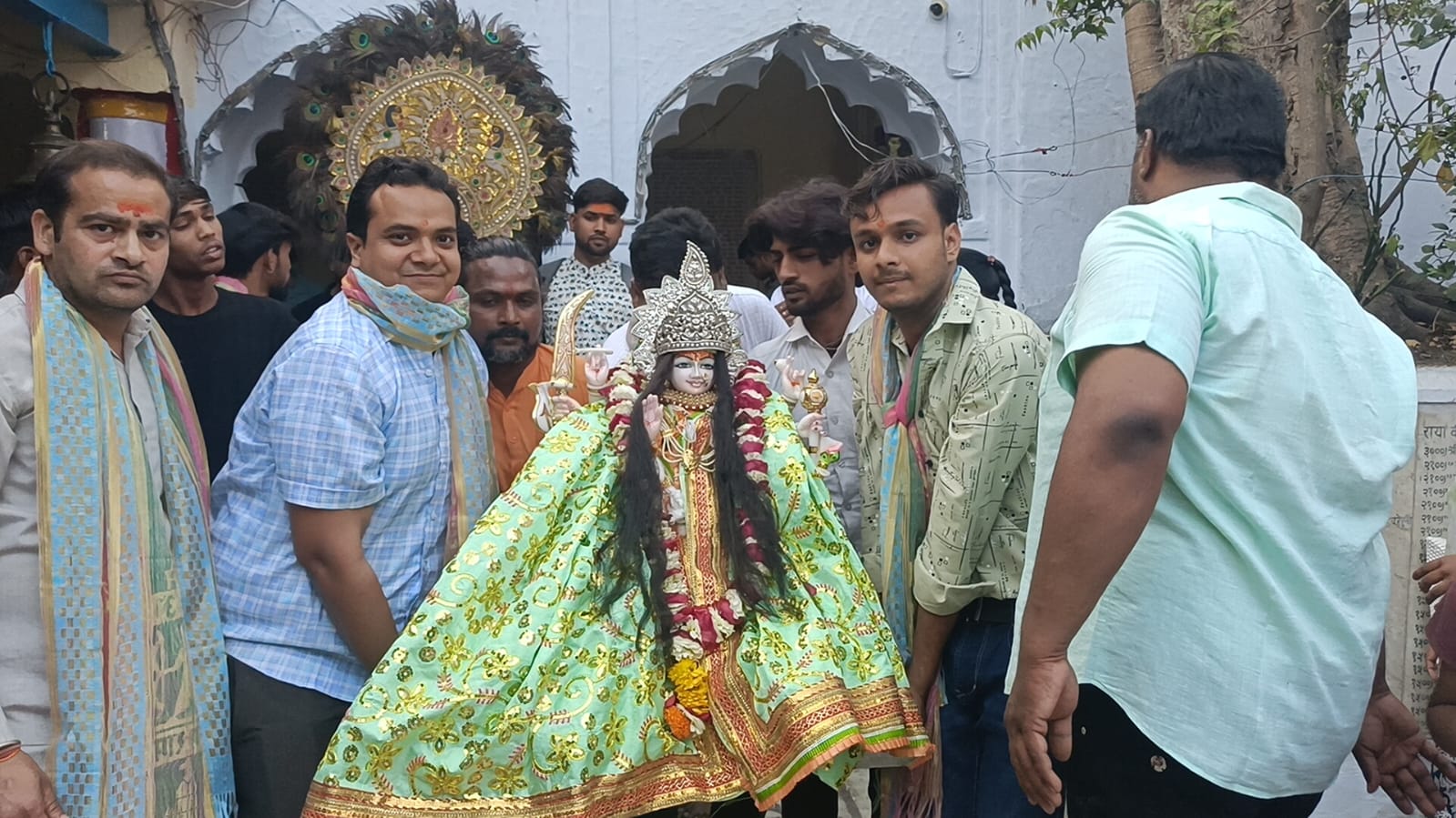 राया स्थित गोपाल बाग से मां बागेश्वरी देवी की भव्य रथ सवारी निकाली