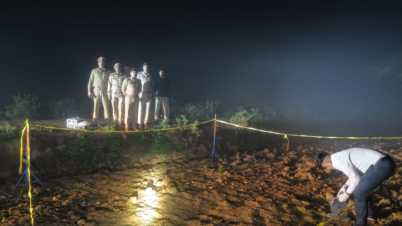 त्रिलोकपुर फायरिंग का मुख्य आरोपी मुठभेड़ में घायल, पुलिस ने गिरफ्तार कर तमंचा बरामद किया, अस्पताल में भर्ती