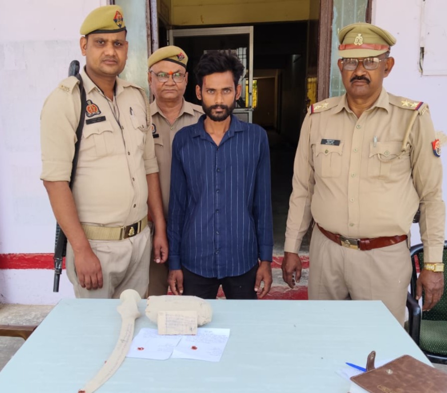 थाना नगला सिंघी पुलिस टीम द्वारा पत्नी की हत्या कारित करने वाले अभियुक्त गोविंद को किया गिरफ्तार