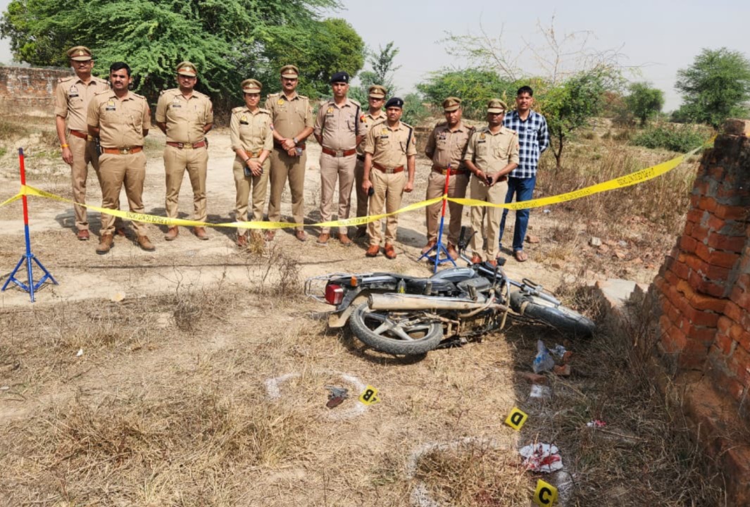 वरिष्ठ पुलिस अधीक्षक आदित्य लांग्हे के निर्देशन में थाना टूण्डला पुलिस टीम द्वारा  पुलिस मुठभेड में किया गिरफ्तार