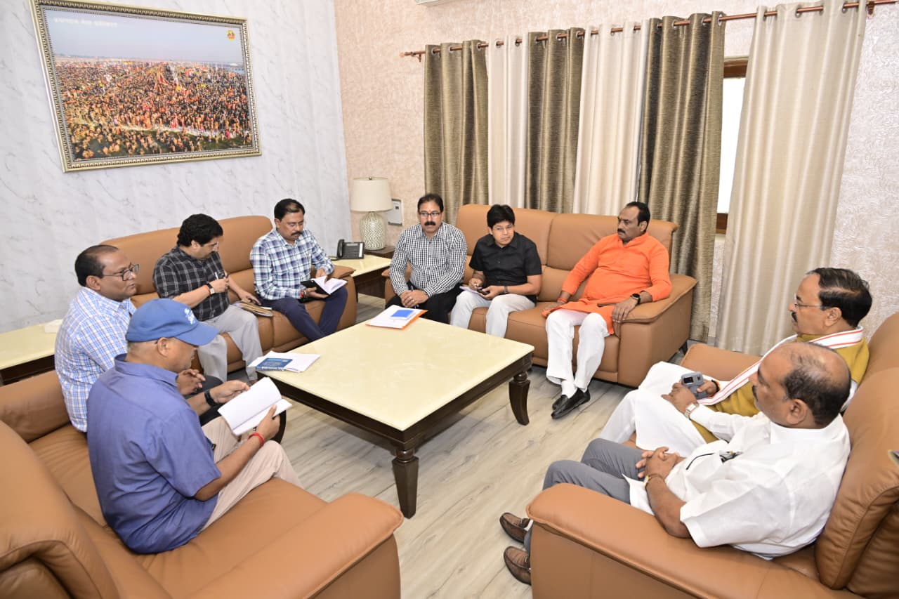 ‘लखपति दीदी’ अभियान में प्रयागराज बने अग्रणी : उप मुख्यमंत्री