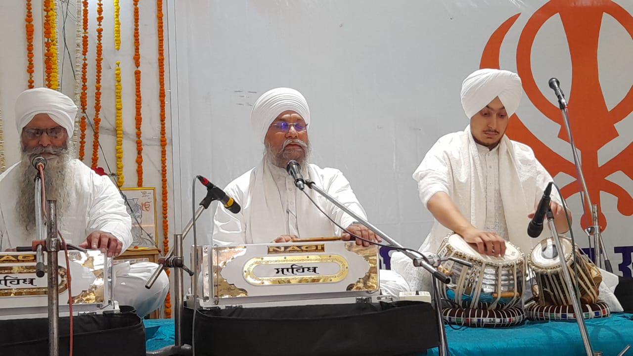 बैसाखी पर्व की खुशियां, गुरमत समागम में गूंजा गुरुबाणी का अमृत रस, कीर्तन दरबार के साथ हुआ समापन