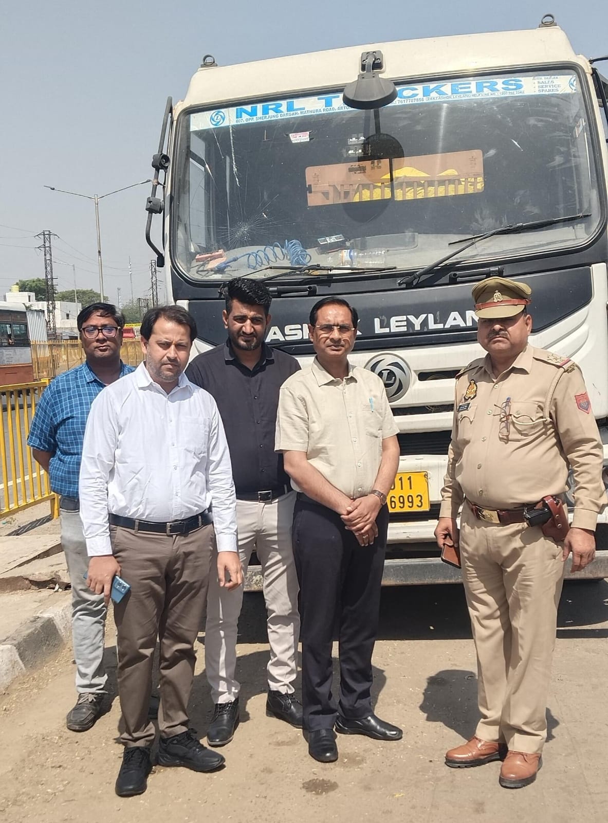 हाईवे पर अवैध पार्किंग पर कार्रवाई, संयुक्त अभियान में 222 वाहनों के चालान