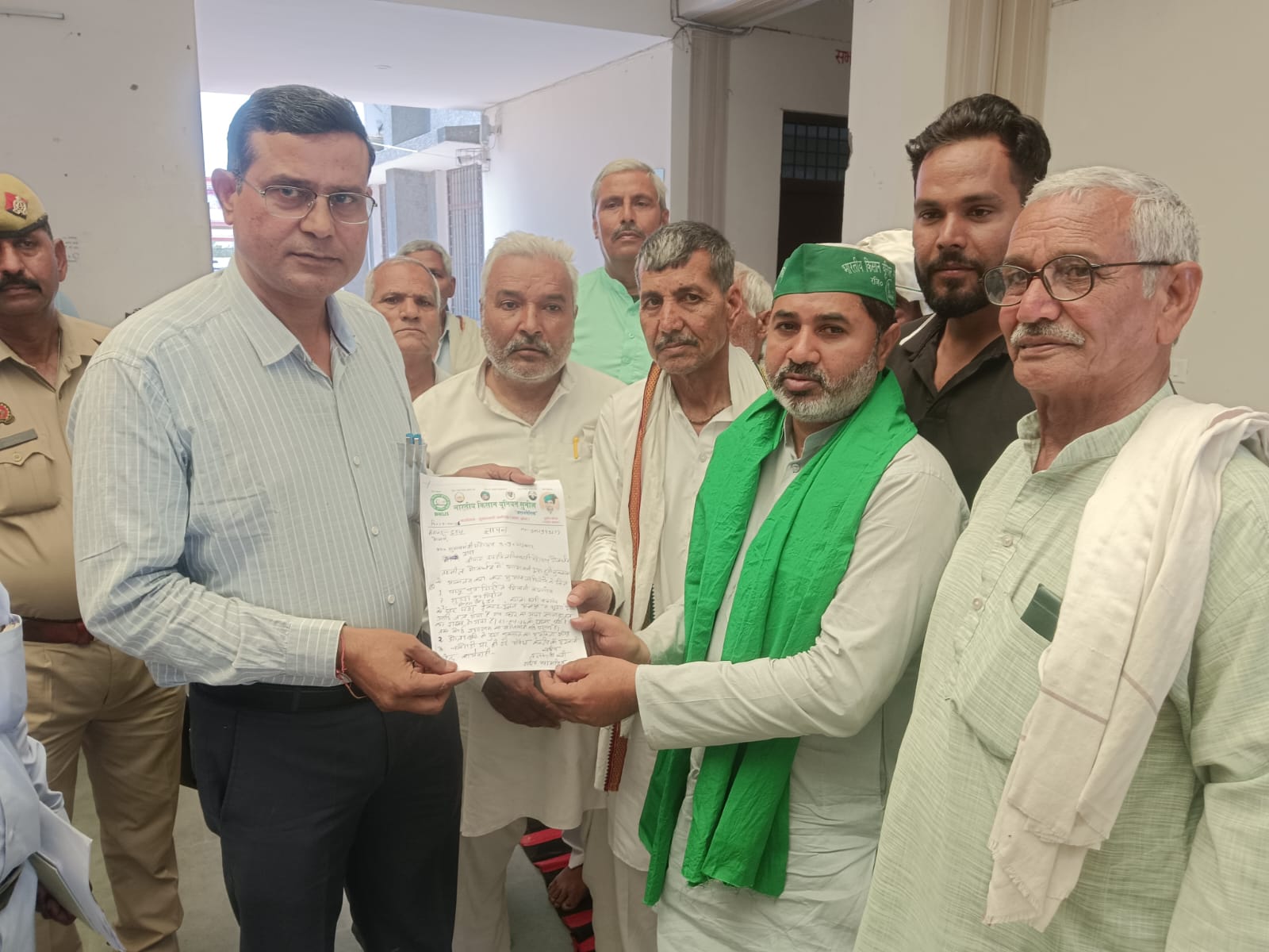 गोवर्धन में भारतीय किसान यूनियन (सुनील गुट) का धरना-प्रदर्शन, ओलावृष्टि प्रभावित किसानों को शीघ्र मुआवजा देने की मांग तेज