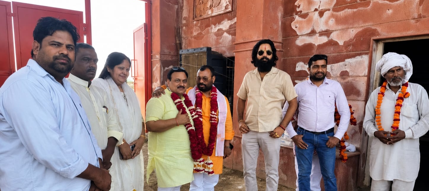 जुलहेंदी पहुंचे विधान परिषद सदस्य का ग्रामीणों ने किया स्वागत, धार्मिक प्रोग्राम में भाग लेने पहुंचे