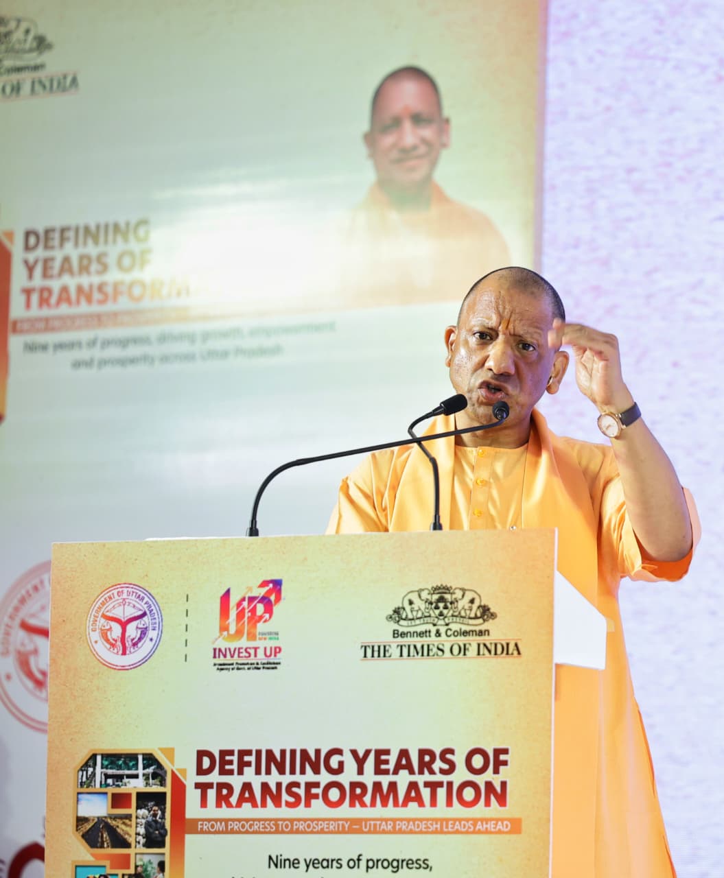 पश्चिम एशिया संकट से निपटने के लिए निभानी होगी सामूहिक जिम्मेदारी: सीएम योगी