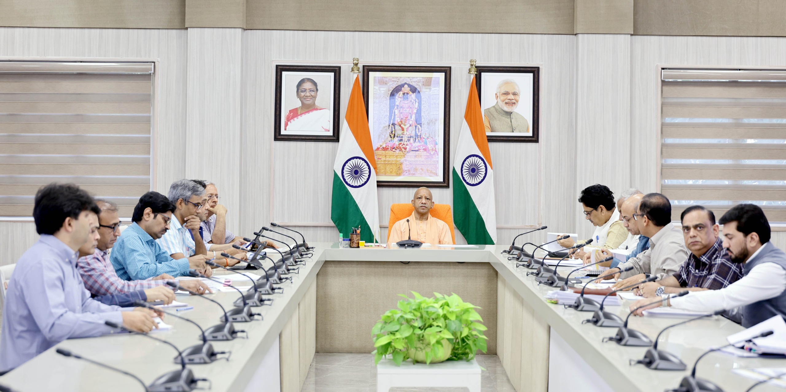 डेटा, एआई और डिजिटल अवसंरचना भविष्य की अर्थव्यवस्था के प्रमुख आधार: मुख्यमंत्री