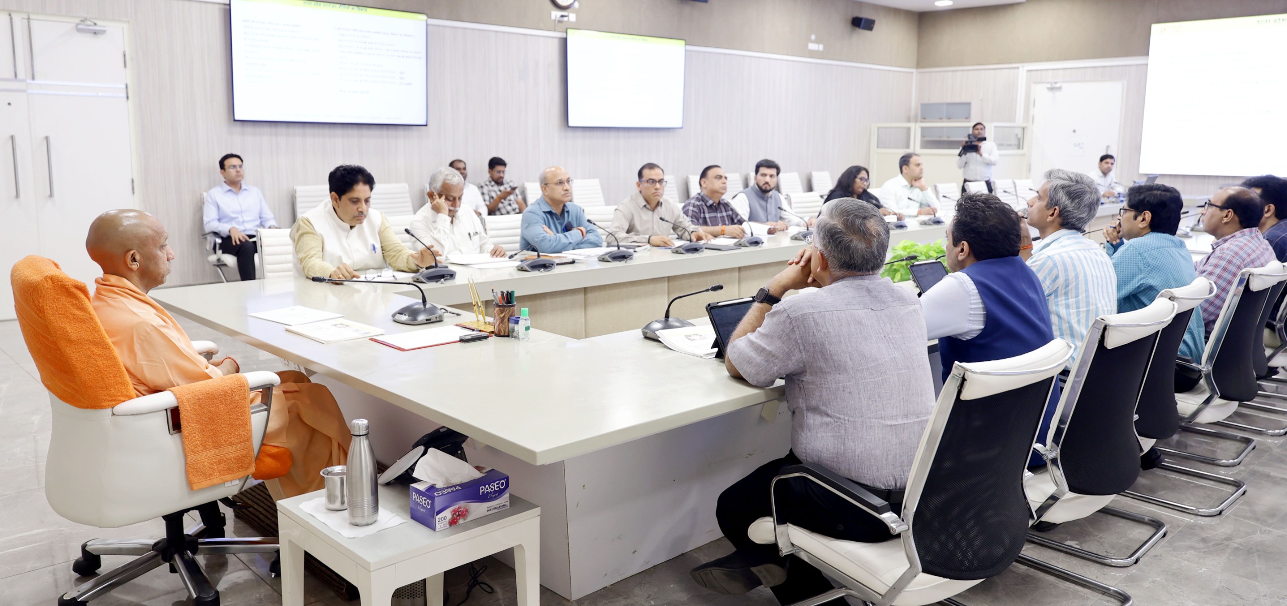 उत्तर प्रदेश को देश का अग्रणी स्टार्टअप गंतव्य बनाने की तैयारी, नई स्टार्टअप नीति-2026 पर मुख्यमंत्री ने की समीक्षा