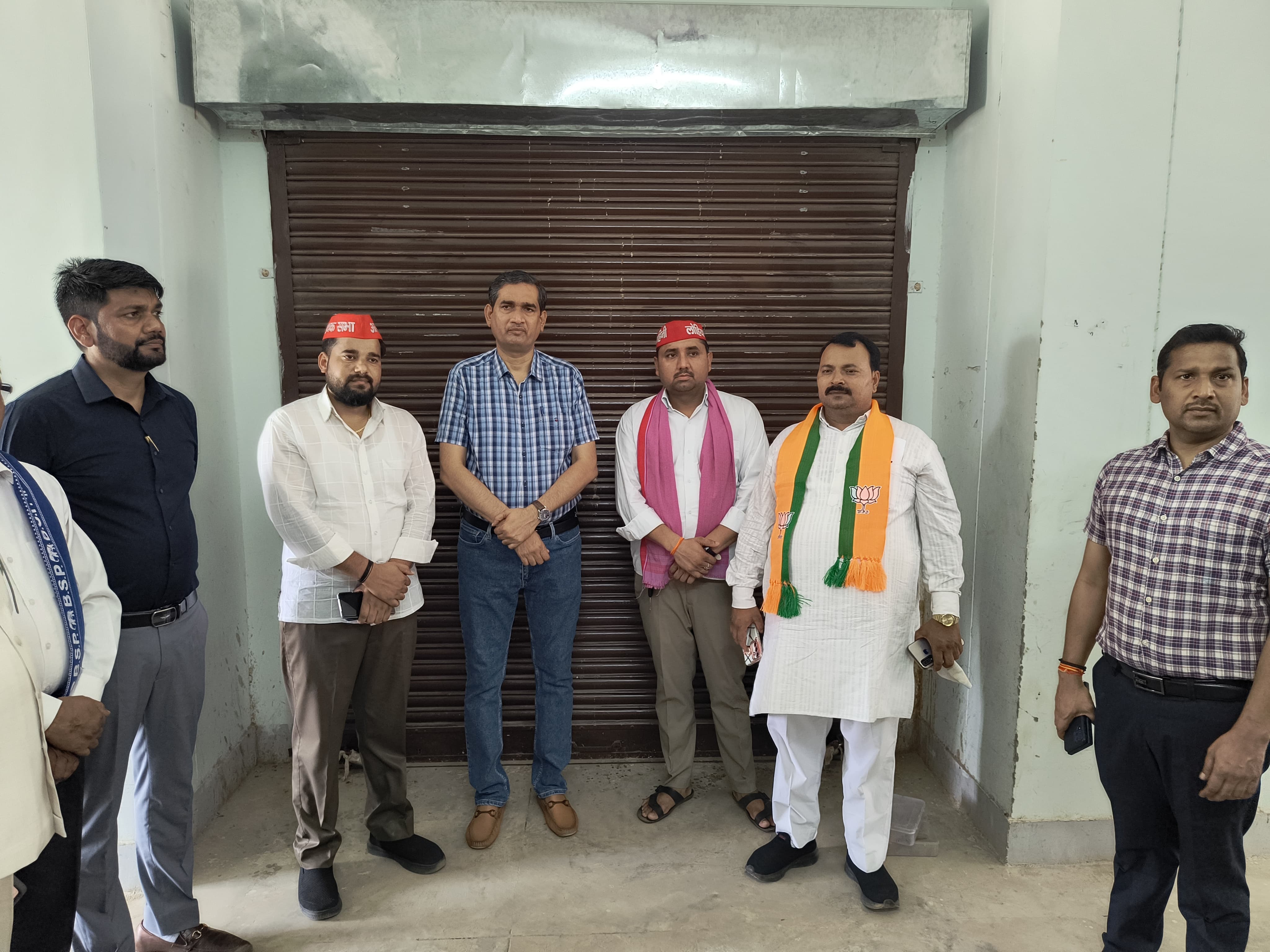 जिलाधिकारी चंद्र प्रकाश सिंह ने ईवीएम-वीवीपैट वेयरहाउस का त्रैमासिक आंतरिक निरीक्षण किया