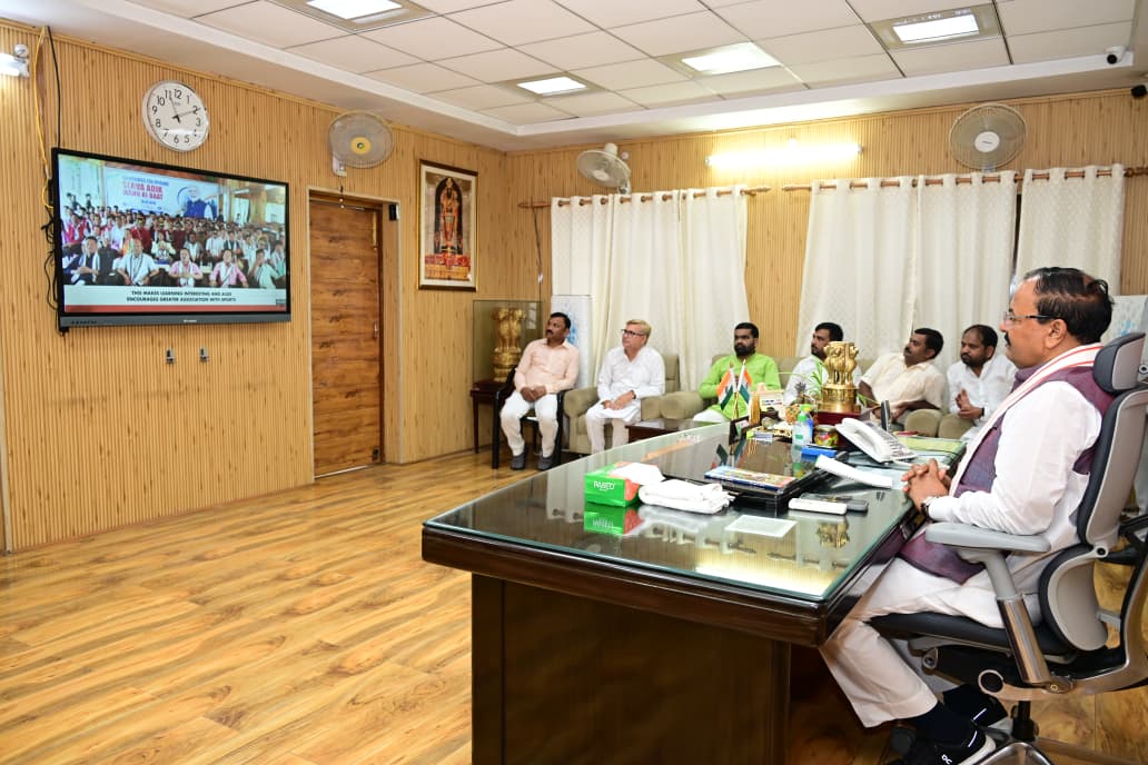 महिला सशक्तिकरण और आत्मनिर्भरता का सशक्त मॉडल बनी 'विदुर प्रेरणा स्वदेशी हर्बल टी: केशव प्रसाद मौर्य