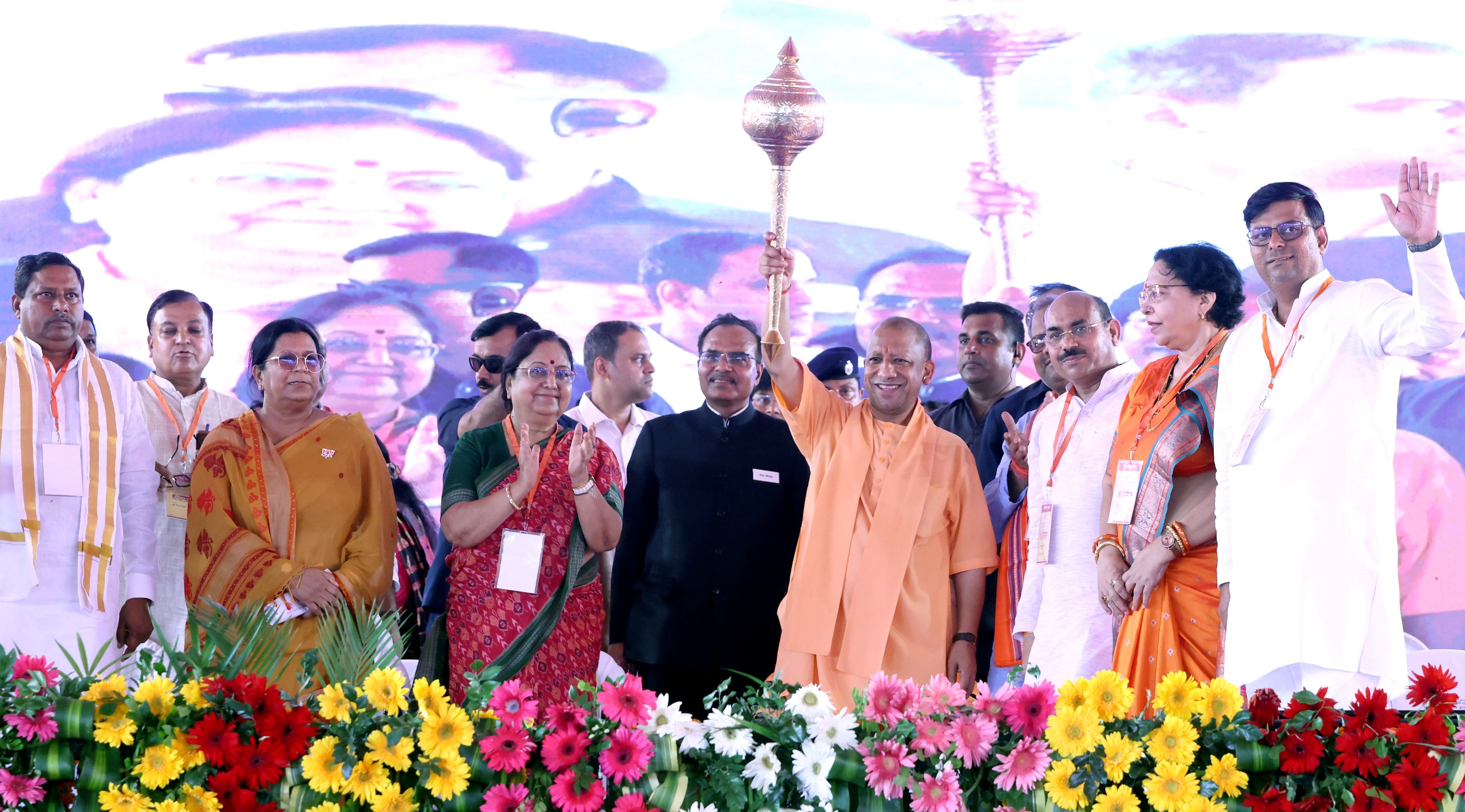 मुलायम सिंह यादव का सपना था सैफई ग्रामीण आयुर्विज्ञान संस्थान, भाजपा ने पूरा किया : मुख्यमंत्री योगी