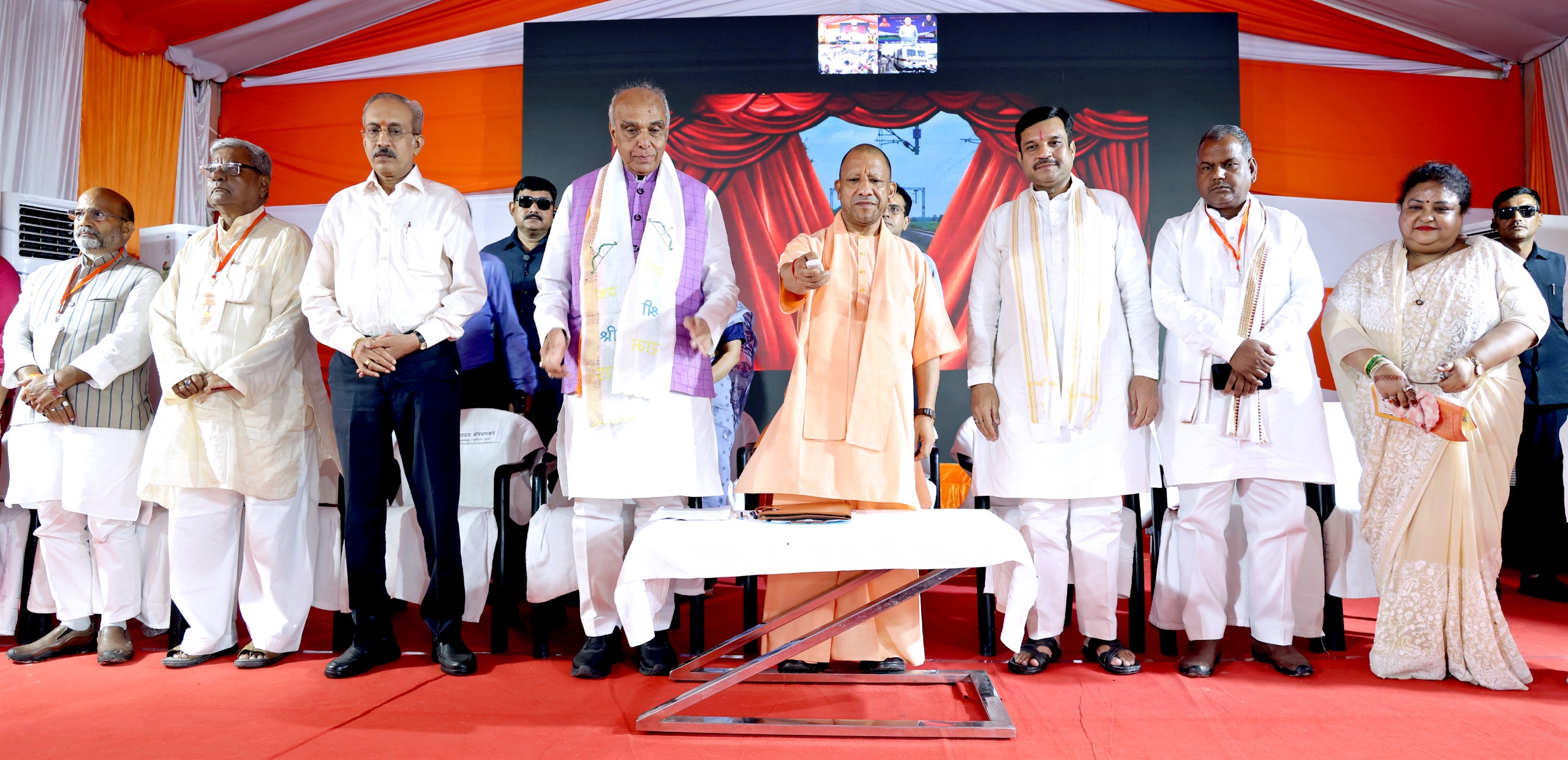 पिछली सरकारों ने बहराइच को बना दिया था पिछड़ेपन का पर्यायः मुख्यमंत्री
