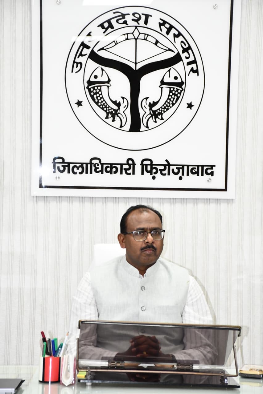 वायरल बुखार के मरीजों के लिए मेडिकल कॉलेज में अलग ओपीडी और काउंटर, डीएम ने दिए सख्त निर्देश