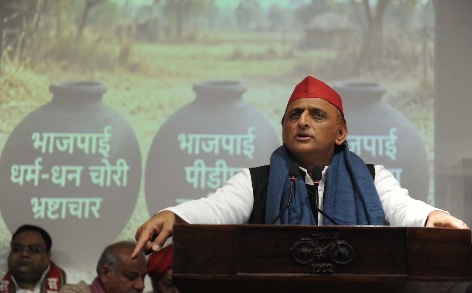 भाजपा ने जनसमर्थन खो दिया है, जनता भाजपा के साथ नहीं खड़ा होना चाहती: अखिलेश यादव