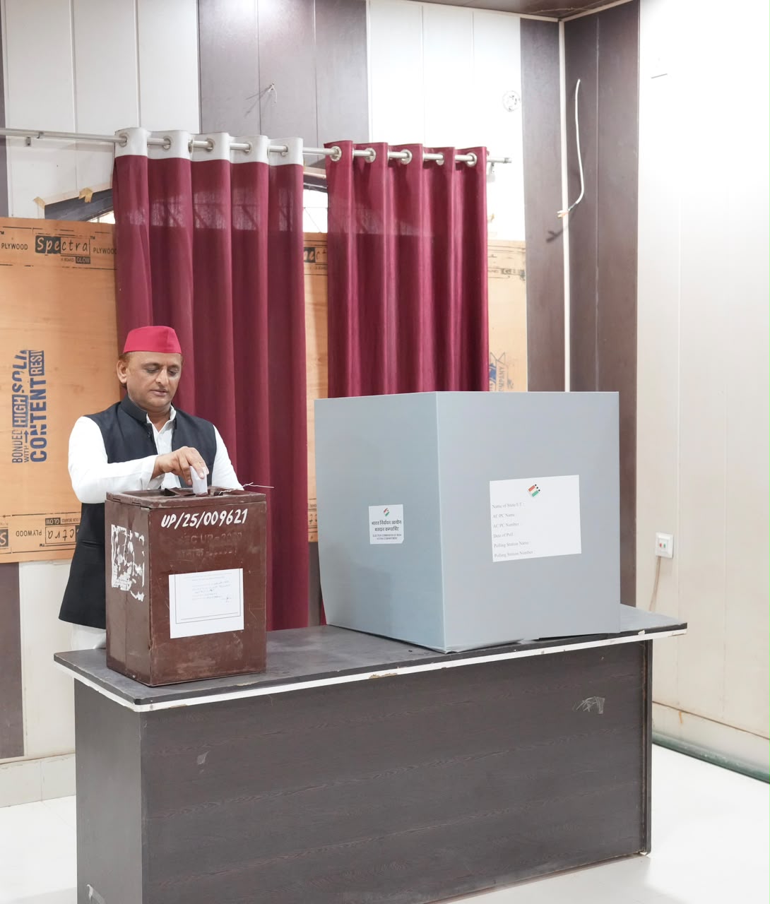 चुनाव में भाजपा के गुंडो ने जगह-जगह फर्जी मतदान व बूथ कैपचरिंग की: अखिलेश यादव